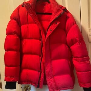 Aritzia TNA Super Puffer Red Medium